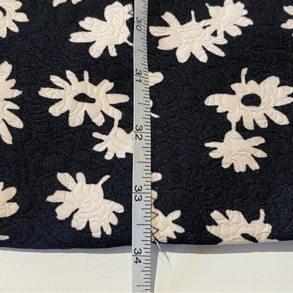 AnnTaylor Petite Black & White Floral Sheath Dress Women's Size 6P - Picture 10 of 16
